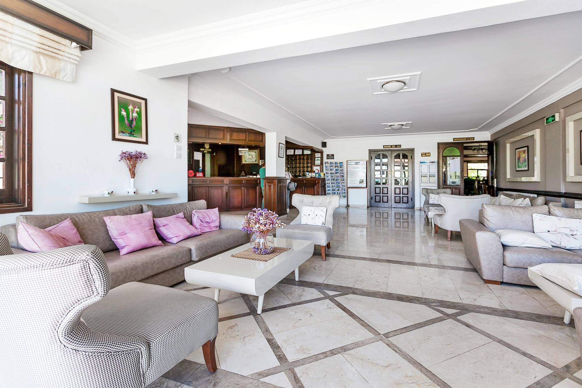 The Ship Inn Hotel Kyrenia  Esterno foto