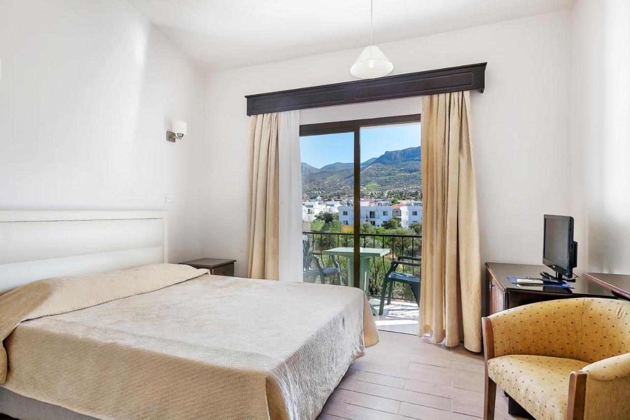 The Ship Inn Hotel Kyrenia  Esterno foto