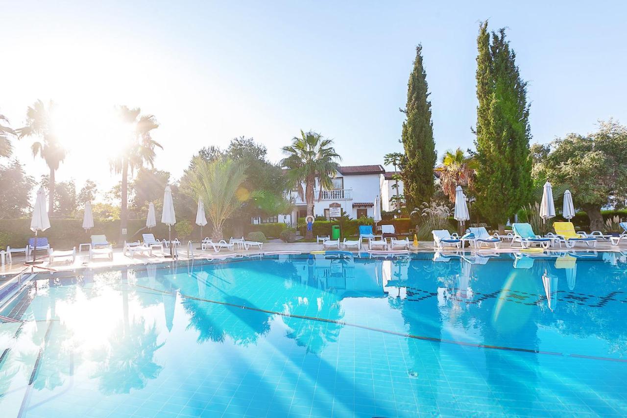The Ship Inn Hotel Kyrenia  Esterno foto